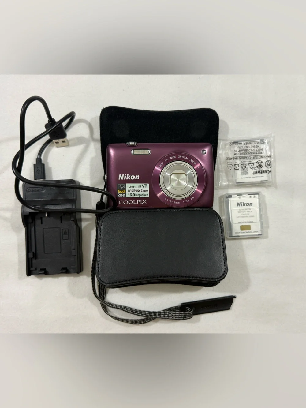 Nikon COOLPIX S4300 16MP Digital Camera Purple Tested Charger Case 3 Batteries